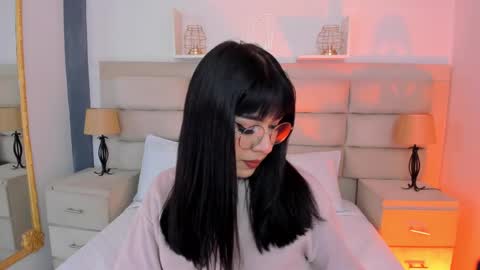 Rose online show from March 2025 01:14:01 PM