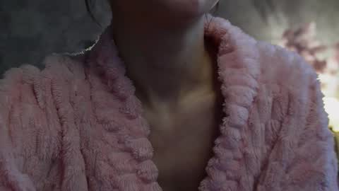 Snapshot of roseess_ chatting on February 2025 10:12:02 AM roseess_ online show from February 2025 10:12:02 AM