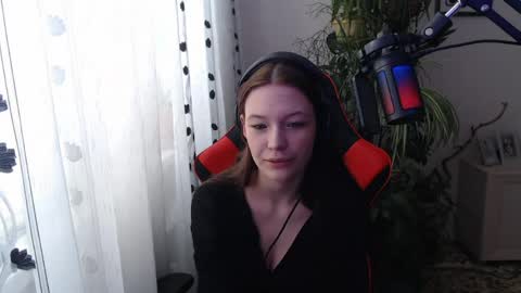 Snapshot of rosendalounsberry chatting on April 2026 11:29:02 AM Lina online show from April 2026 11:29:02 AM