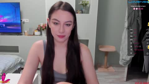 Julia online show from January 2025 09:18:01 PM