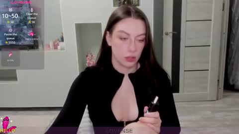 Julia online show from June 2026 08:48:01 PM