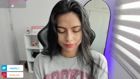 Nat online show from November 2025 02:51:01 PM