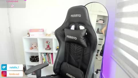 Nat online show from December 2025 02:59:01 PM