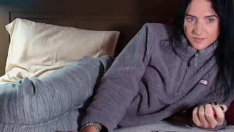 Rosie online show from March 2025 11:53:01 PM