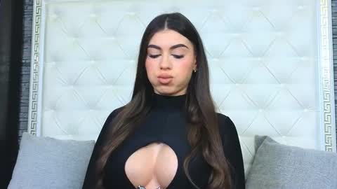 Gabriela online show from March 2026 07:03:01 AM