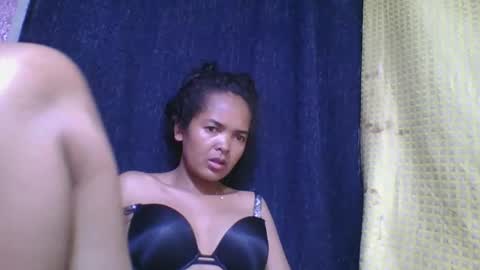 rosia685234 online show from October 2025 07:00:01 PM