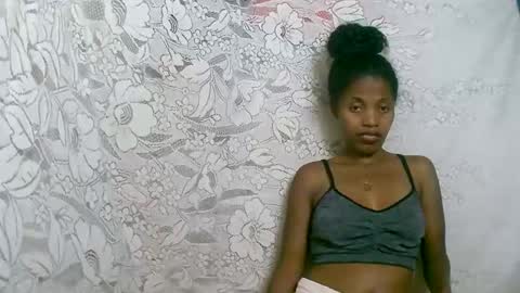 rosia online show from November 2025 07:18:01 AM