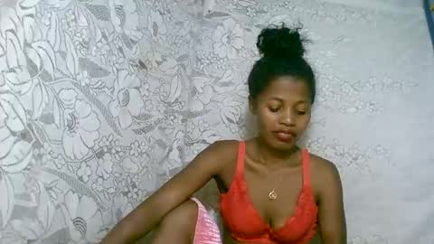 rosia online show from November 2025 06:29:02 PM