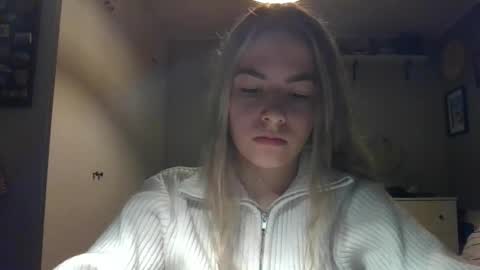 Rosie online show from December 2024 07:43:01 AM