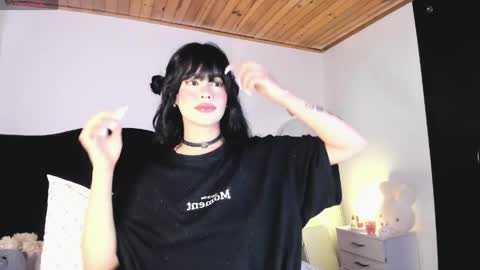 Snapshot of rosie_se chatting on June 2026 10:24:02 PM Rosieeee online show from June 2026 10:24:02 PM