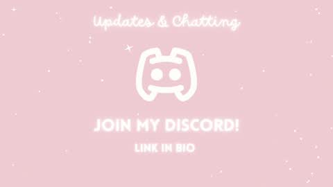 Snapshot of rosiebones chatting on October 2025 10:23:02 PM Rosie Bones online show from October 2025 10:23:02 PM