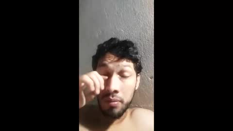 Snapshot of roskof69 chatting on December 2024 06:40:01 AM Ribuu online show from December 2024 06:40:01 AM