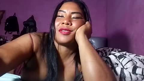 Snapshot of rosmerynava chatting on January 2025 03:12:02 AM rosmerynavarro online show from January 2025 03:12:02 AM