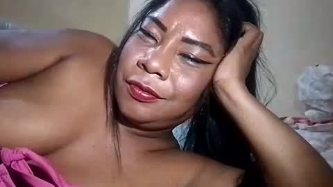 Snapshot of rosmerynava chatting on February 2025 05:19:02 AM rosmerynavarro online show from February 2025 05:19:02 AM