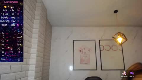 rosse jeane v online show from January 2025 01:01:01 PM