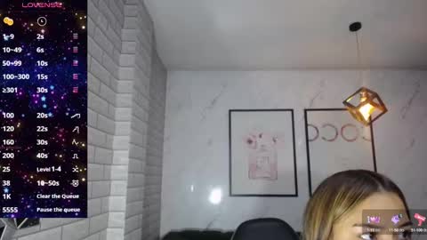 rosse jeane v online show from February 2025 01:02:01 PM