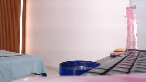 Rossi Hill online show from March 2026 12:01:02 PM