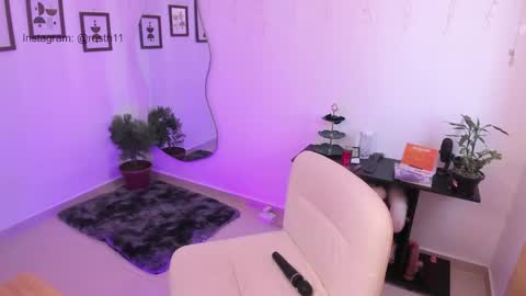 Im Ross   online show from January 2025 06:54:01 PM