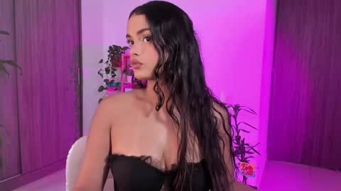 Im Ross   online show from September 2025 07:30:01 PM