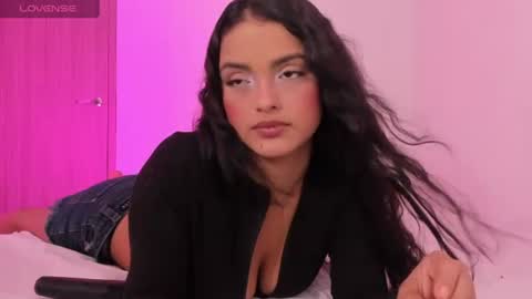 Im Ross   online show from July 2026 08:14:01 PM