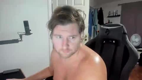 Snapshot of rostungurinn chatting on November 2025 07:20:02 AM Rostungur online show from November 2025 07:20:02 AM