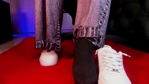 rosyejones online show from January 2026 03:11:02 AM