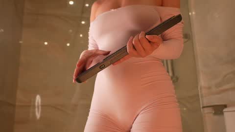 Hi Im Maria Check my Bio  online show from March 2026 01:15:01 PM