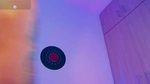 rot_wallace online show from November 2025 12:10:01 AM