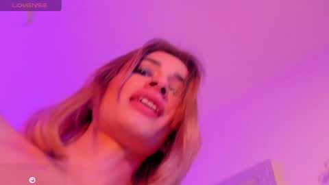 rot_wallace online show from April 2026 08:42:02 PM