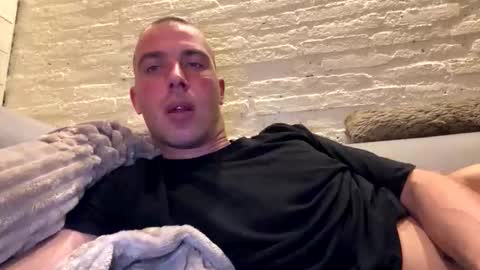 rotteei1 online show from October 2025 05:46:02 PM