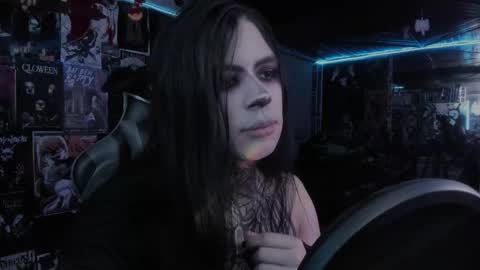 Snapshot of rotten_dreams chatting on October 2025 10:25:02 PM rot online show from October 2025 10:25:02 PM