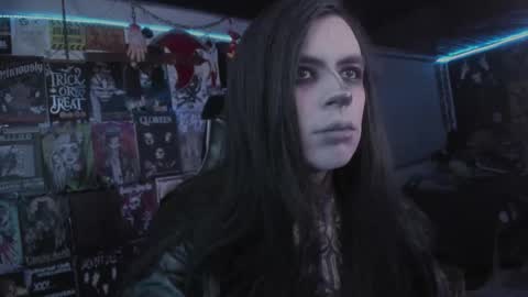 Snapshot of rotten_dreams chatting on November 2025 11:38:01 PM rot online show from November 2025 11:38:01 PM