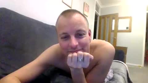 rotunda1874 online show from November 2025 08:55:01 PM