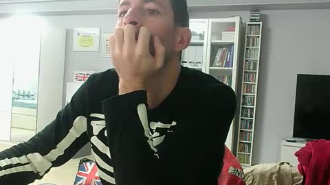 Snapshot of roubarixx chatting on November 2025 07:20:01 AM roubarixx online show from November 2025 07:20:01 AM