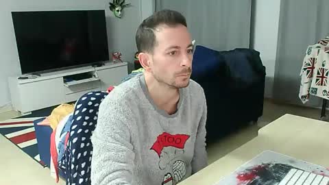 Snapshot of roubarixx chatting on November 2025 08:25:02 AM roubarixx online show from November 2025 08:25:02 AM