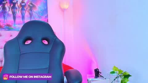 Snapshot of roulyy chatting on January 2025 10:41:02 PM JESSY ROULY online show from January 2025 10:41:02 PM