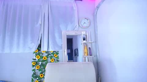 rous_25 online show from January 2025 12:42:01 PM