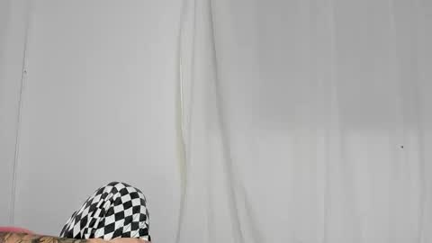 Rous and Sweet online show from November 2025 03:17:01 AM