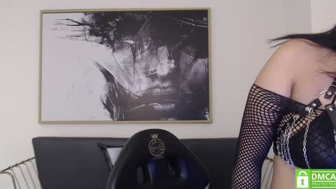 rouse darkk online show from January 2025 11:22:01 PM