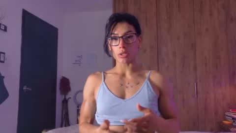 Snapshot of rouse_leon chatting on May 2026 06:07:02 PM Rouse leon online show from May 2026 06:07:02 PM