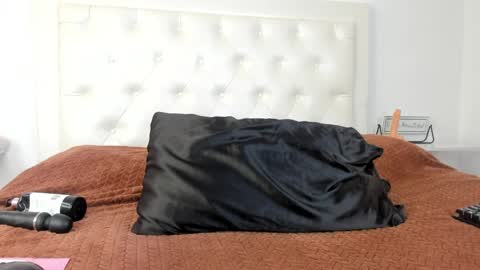 rouse_sexy_hotxx77 online show from March 2026 03:01:01 PM