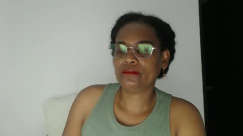 luxa online show from September 2025 12:25:01 AM