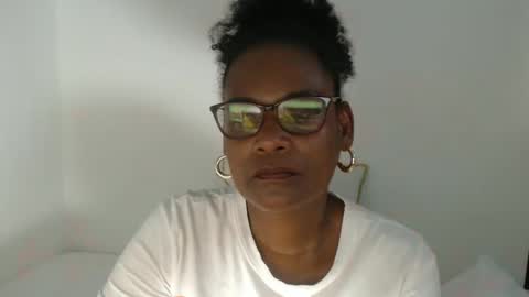 luxa online show from February 2026 12:53:02 PM