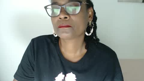 Snapshot of roushlove chatting on April 2026 07:49:02 PM luxa online show from April 2026 07:49:02 PM