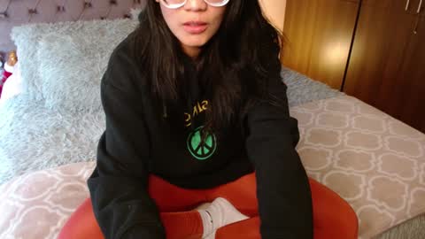 Rouss marie henao  online show from December 2024 02:31:02 PM