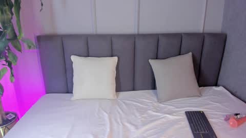 Rousse online show from February 2026 11:36:02 AM