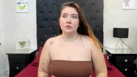 Snapshot of rousse_millers chatting on November 2025 08:07:02 PM Rousse online show from November 2025 08:07:02 PM