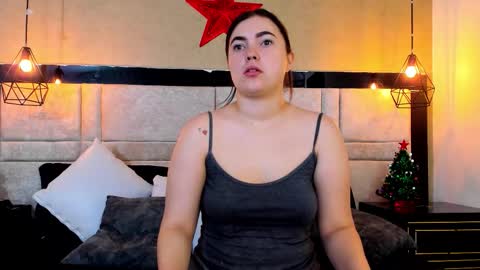 RousseWalker online show from November 2025 12:20:01 PM