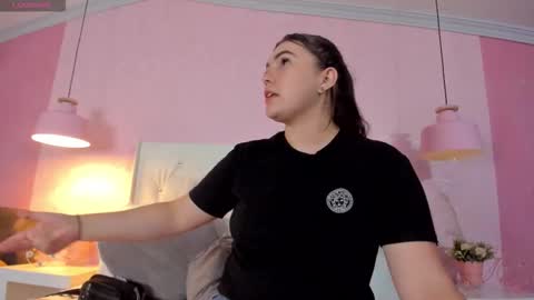 RousseWalker online show from December 2025 01:55:02 AM