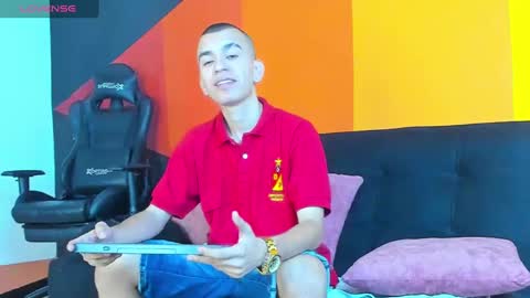 Snapshot of rowancley chatting on September 2025 12:21:02 PM Rowan online show from September 2025 12:21:02 PM